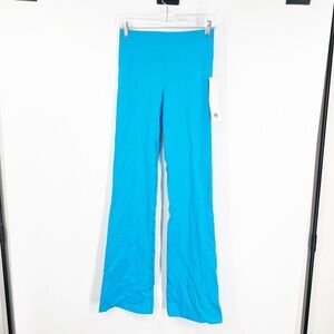Aaluuka The City High Rise Flared Leggings in I’m Stuck on Blue NWT TALL